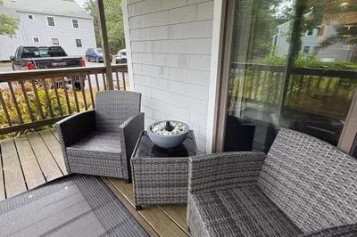 35 Ashumet Rd #7A 1