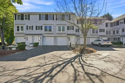 30 Fallon Court #30 1