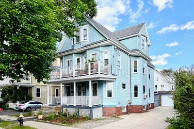 11 Cleveland St #1 1