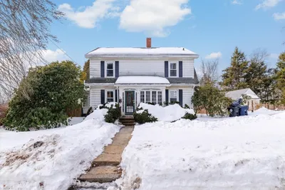 57 Old Sturbridge Rd 1