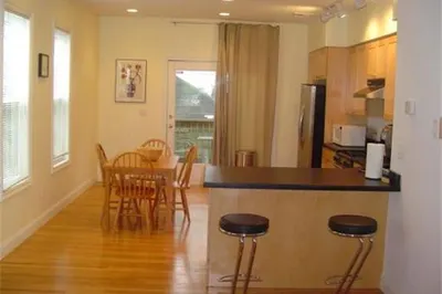 18 Fellsway West #1 1