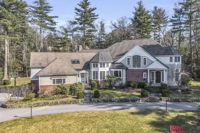 4 Stratford Way 1