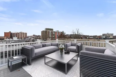 65 Pleasant Street, 3 St #3