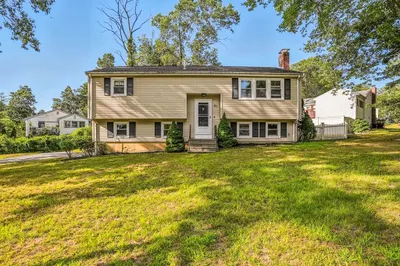 41 Harvard Dr