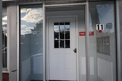 11C Essex Street #11C