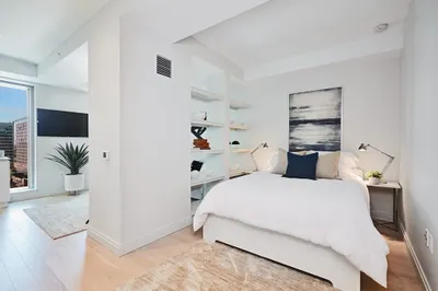 135 Seaport Blvd #U18 1