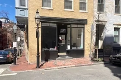 31 Philips St 1