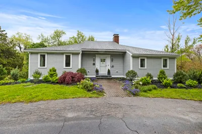 4 Cushing Street 1