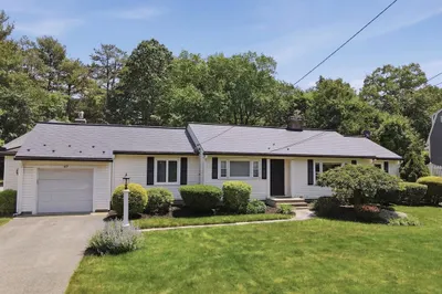 69 Maple Street 1