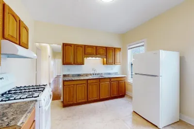 58 Julian St #3