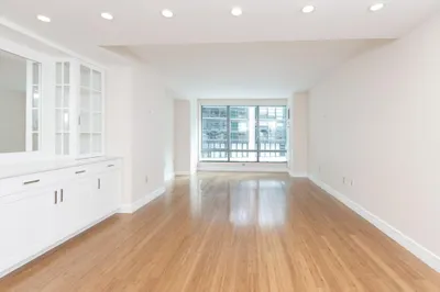 3 Avery Street #308 1