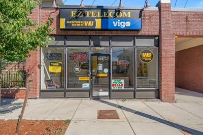 682 Broadway 1