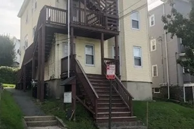 25 Oakland Ave 1