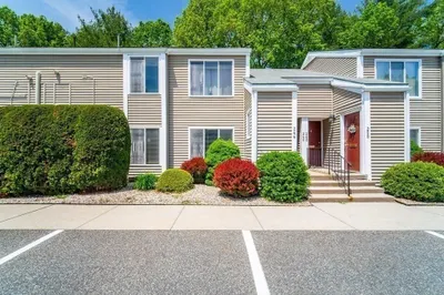 244 Nassau Dr #244