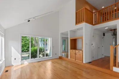 55 Sycamore Dr 1