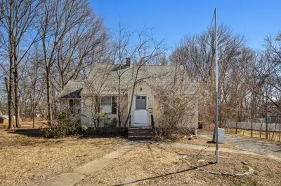 36 Summit Street 1