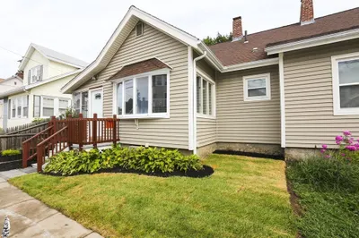 42 N Bayfield Road 1