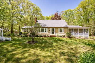 313 Bennett Rd 1