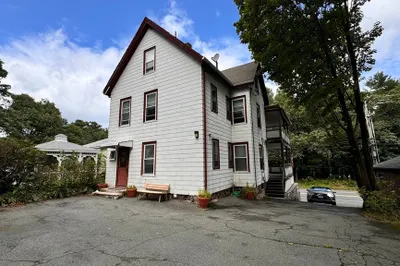 515 Walnut St #2