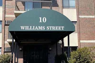 10 Williams Street #75
