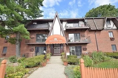 21 West Street #B-2 1