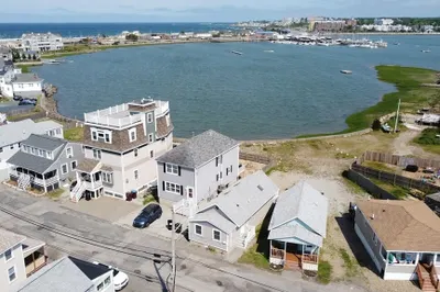 13 Moreland Ave 1