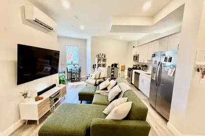 5 Fremont #301A