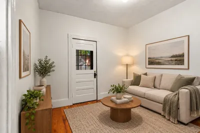 11 Howard St #1 1