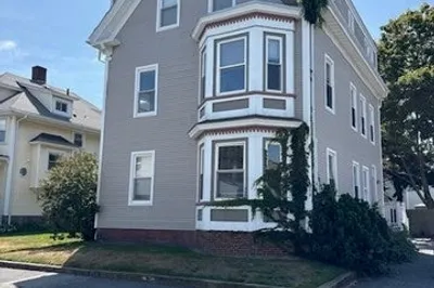 24 Pond St #2