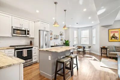 62 Webster St #2