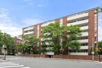 29 Concord Ave #302