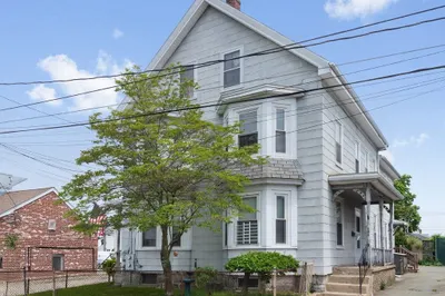 102-104 Harvard Street 1