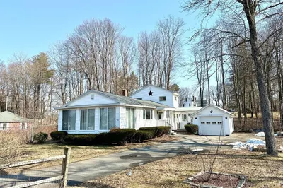 33 Wilderwood Ave