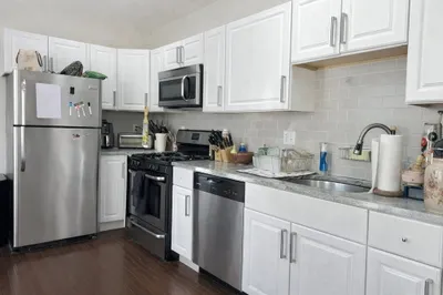 6 Rice St #1