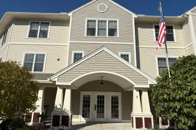 7 Crescent Gate Way #313 1