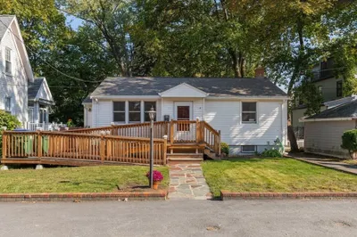 9 S Street Ct 1