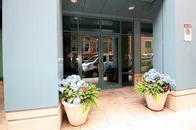 1 Nassau St #1307