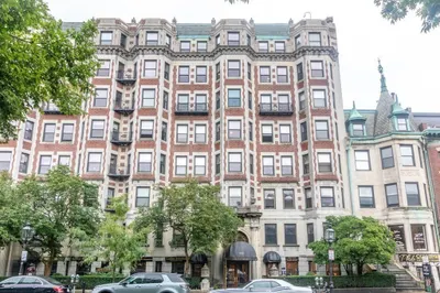 466 Commonwealth Ave #503 1