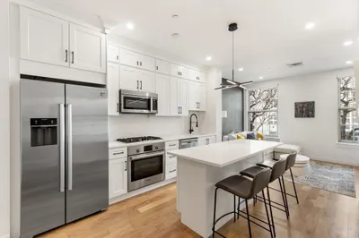 45 1st Ave #F202 1
