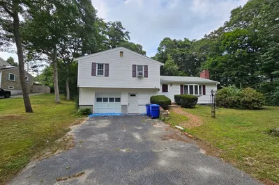 33 Cypress St 1