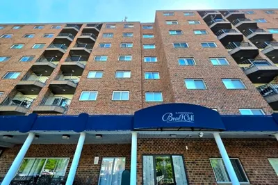230 Willard St #407 1