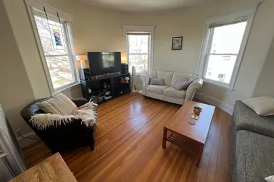 51 Ibbetson St #3