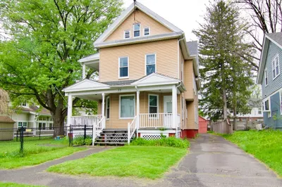 33 Noble St