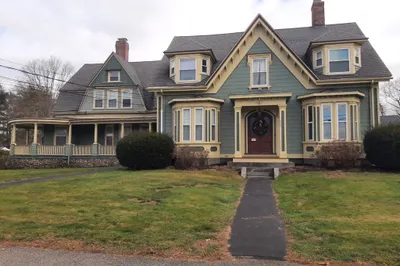 325 Adams Street #7 1