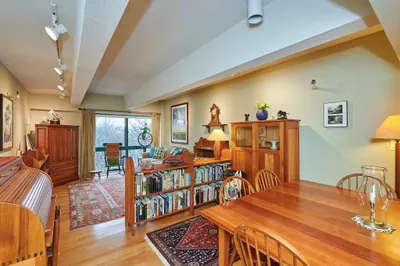 42 8th Street #3411