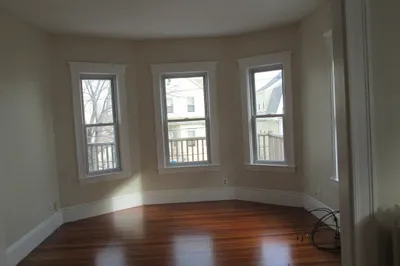 30 Irma Ave #2