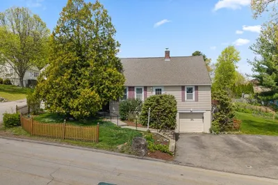 38 Upland St 1