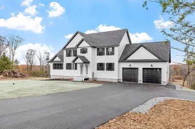 790 High Rock Road 1