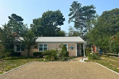 5 KAthAryn MichAel RoAd #A