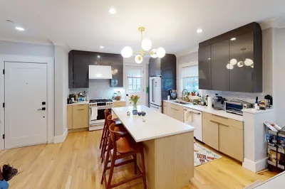15 Lanark Rd #3
